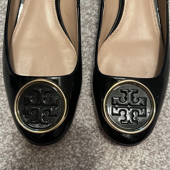 Tory Burch patent leather flats - Picture 4 of 6